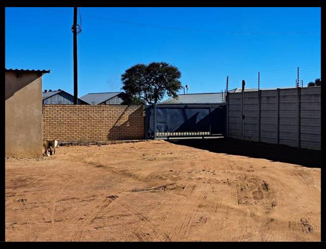 BUSINESS FOR SALE IN AUREUS